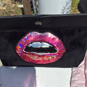 Black and Pink Lip Design Clutch
